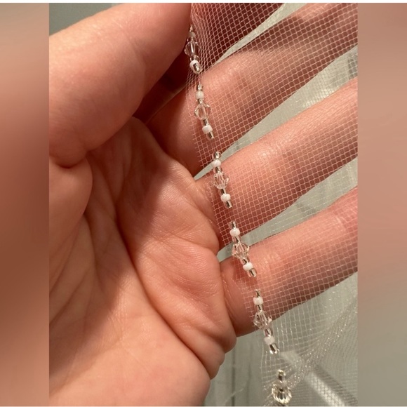 Beaded wedding veil - Picture 5 of 9